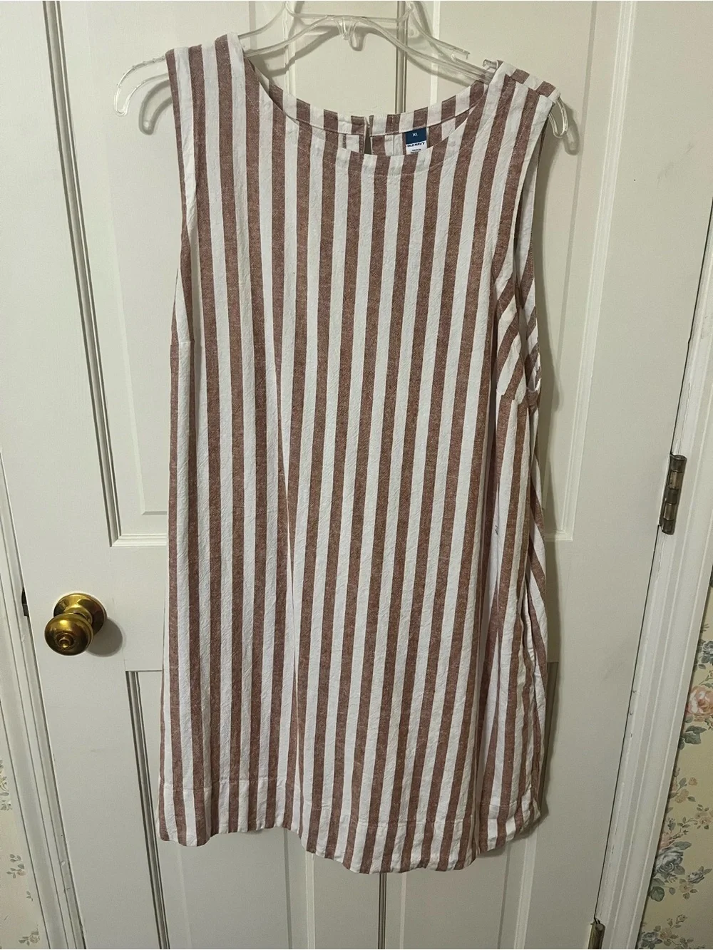 Old Navy Sleeveless Brown & White Striped Women's Dress - Picture 1 of 5